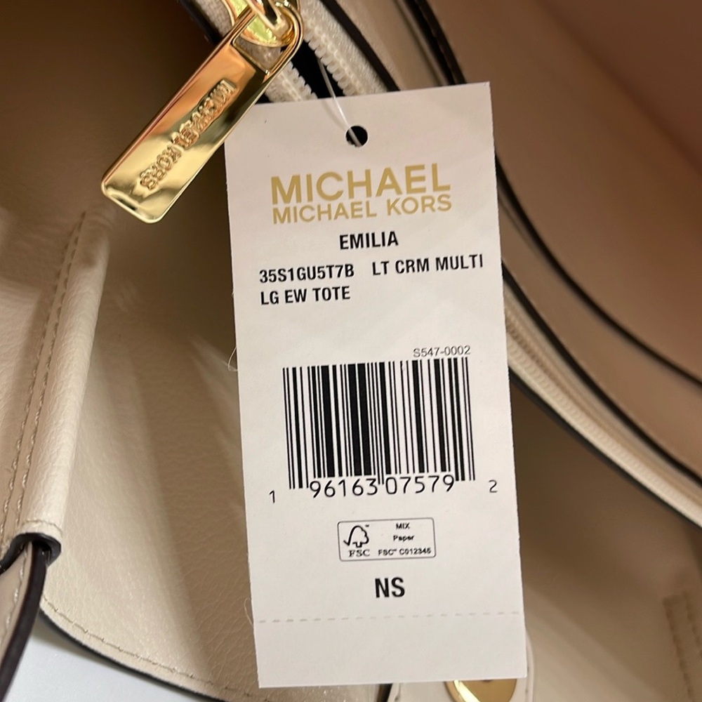 Michael Kors Emilia Large Logo Tote Bag 
COLOR LT CRM MULTI
NWT - Picture 11 of 16